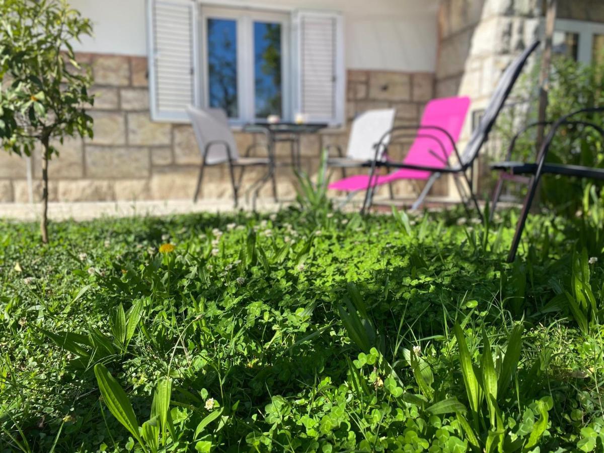 Napjacu With Own Parking And Garden Apartment Herceg Novi Exterior photo